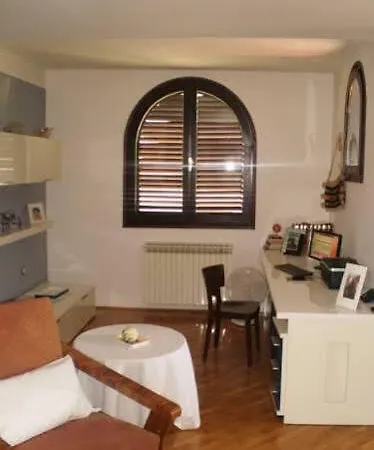 Gasparini דירה *