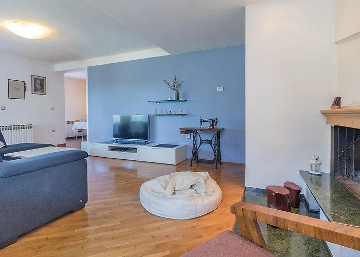 Gasparini Διαμέρισμα Πούλα