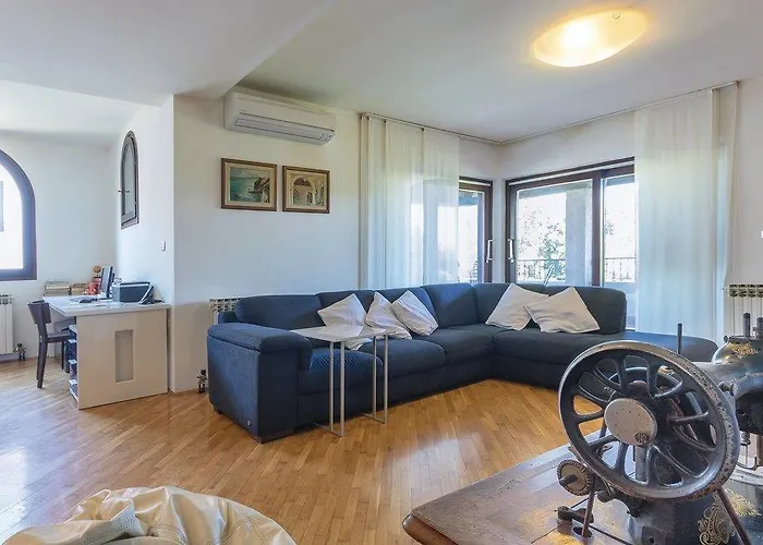 Gasparini Apartment *